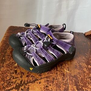 Keen sandals, child size 11